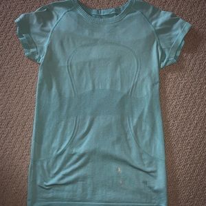 Lululemon short sleeve
